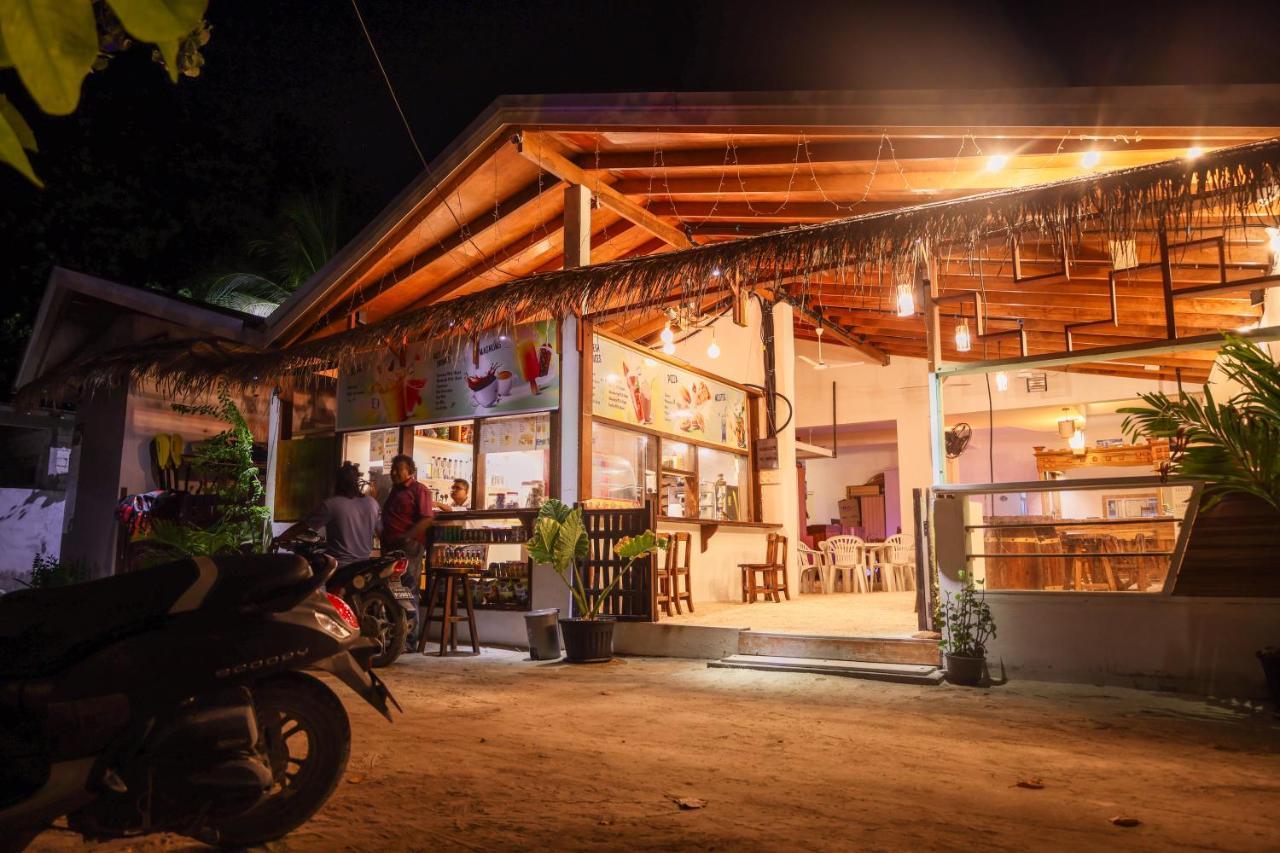 Golhaaviewinn Thulusdhoo Exterior photo