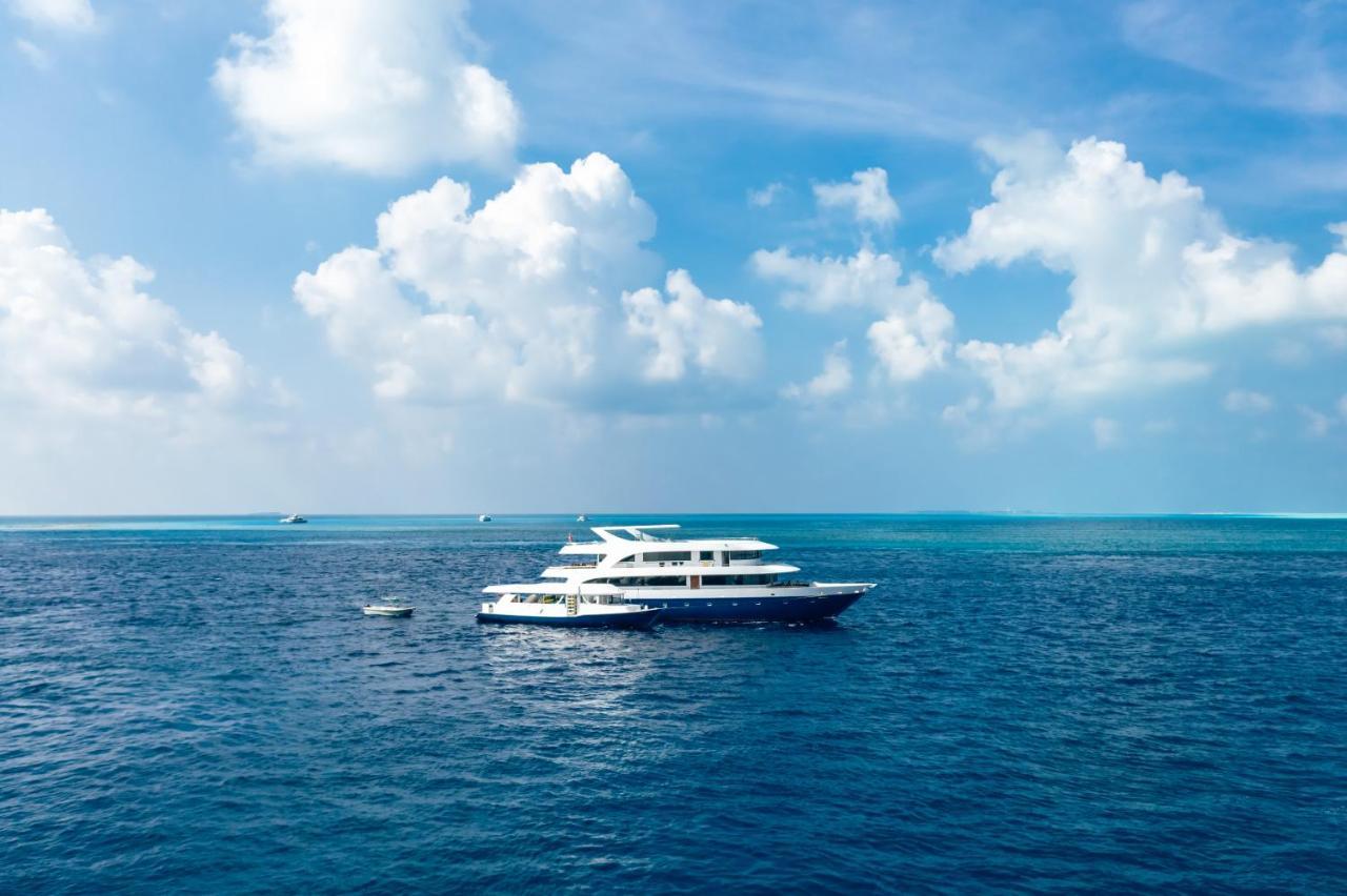 Golhaaviewinn Thulusdhoo Exterior photo